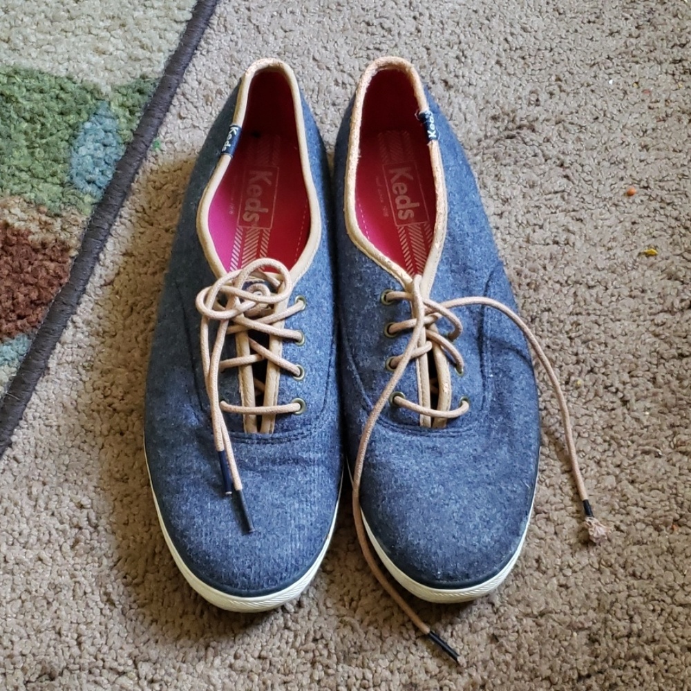 Keds boat shoes